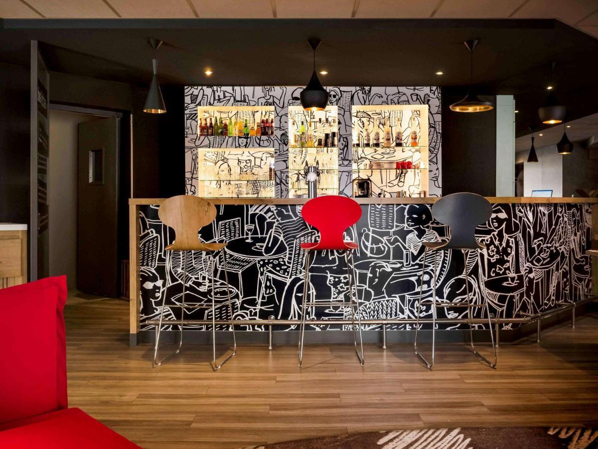 Hotel Ibis Arles Esterno foto