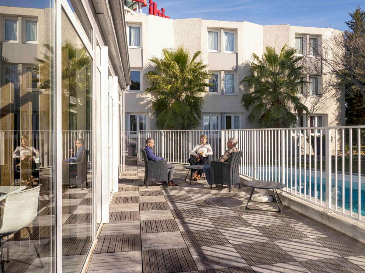 Hotel Ibis Arles Esterno foto